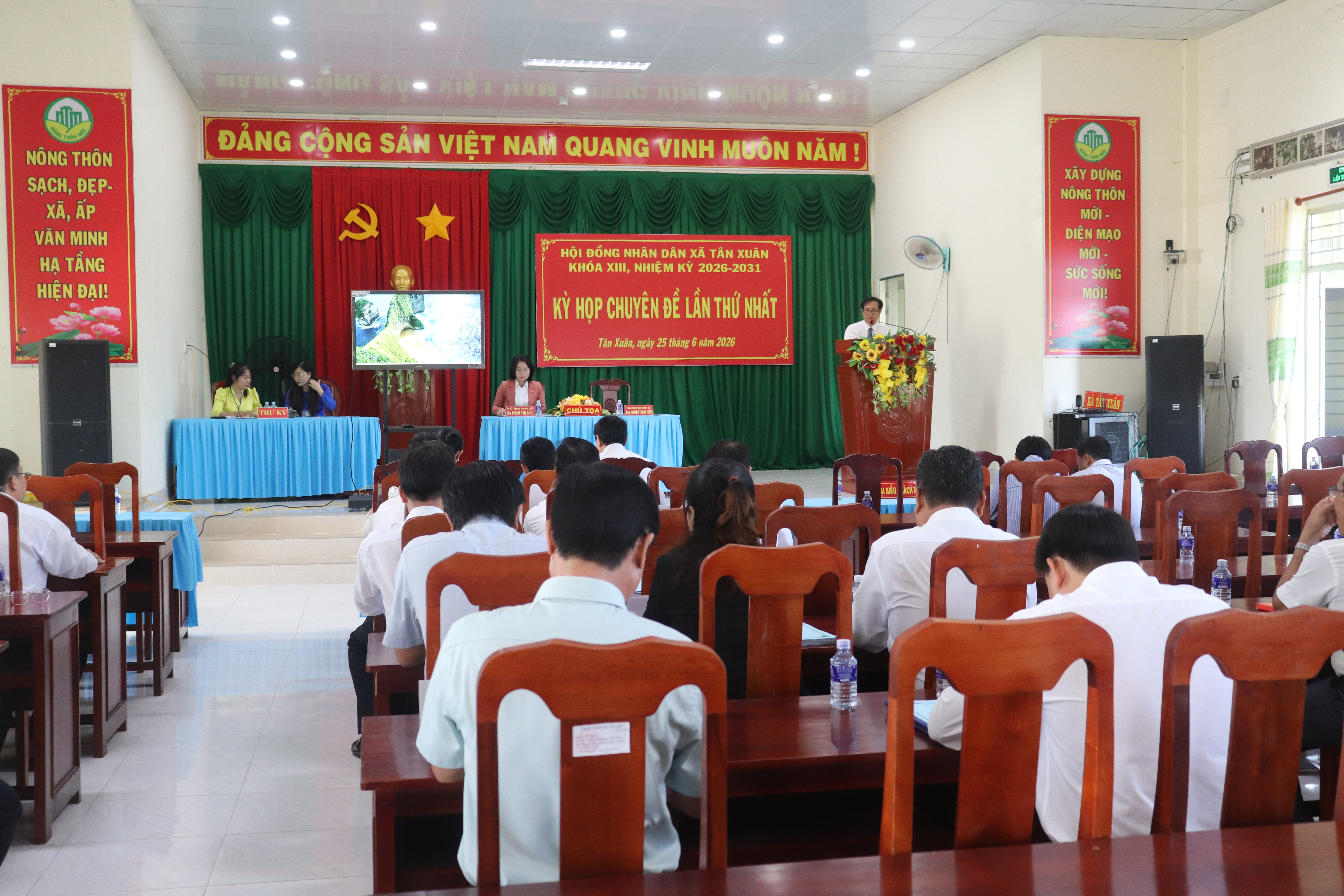 TÂN XUÂN TỔNG KẾT THỰC HIỆN LUẬT VỀ QUỐC PHÒNG NĂM 2018, LUẬT DÂN QUÂN TỰ VỆ NĂM 2019, LUẬT GIÁO DỤC QUỐC PHÒNG VÀ AN NINH NĂM 2013; SƠ KẾT CÔNG TÁC QUÂN SỰ, QUỐC PHÒNG ĐỊA PHƯƠNG 6 THÁNG ĐẦU NĂM 2026